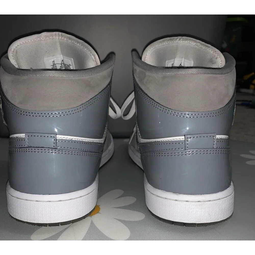 Special Edition Nike Air Jordan 1 Mid SE 